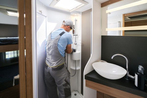 Cost of Shower Servicing in Menomonee Falls
