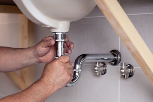 Cost of Sink Plumbing Installation in Menomonee Falls