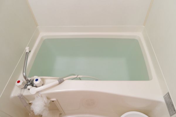 Cost of Bathtub Faucet Replacement in Menomonee Falls