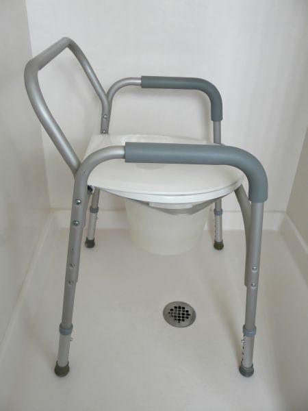 Cost of Commode Installation in Menomonee Falls